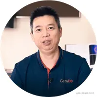 华为云数据库业务负责人苏光牛，负责华为云数据库业务的战略制定与发展，数据库云服务产品与解决方案研发、运营、运维和交付等。