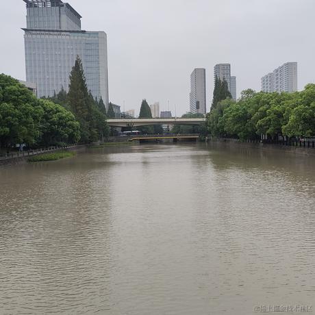 四面游鳞于2022-11-25 07:22发布的图片