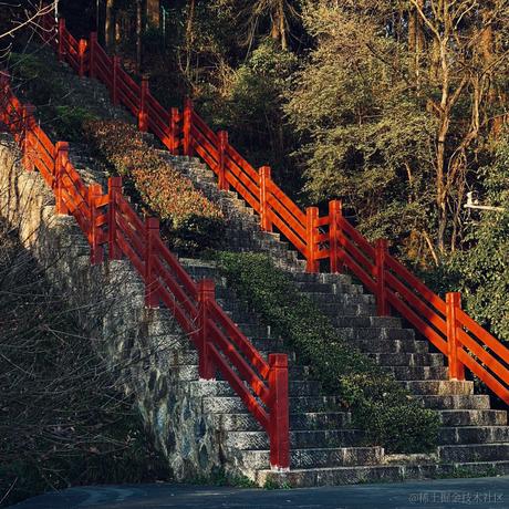 铸币小向晚于2023-06-22 06:43发布的图片