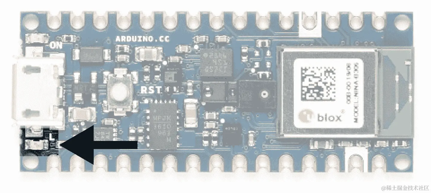 Arduino Nano 33 BLE Sense 板上的 LED 高亮显示的图片