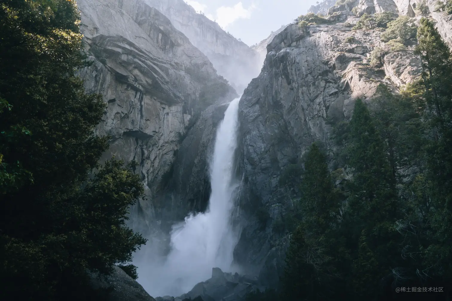 peter-thomas - a4ieKduO1Y-unsplash.jpg