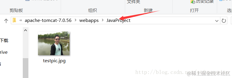 这里写图片描述