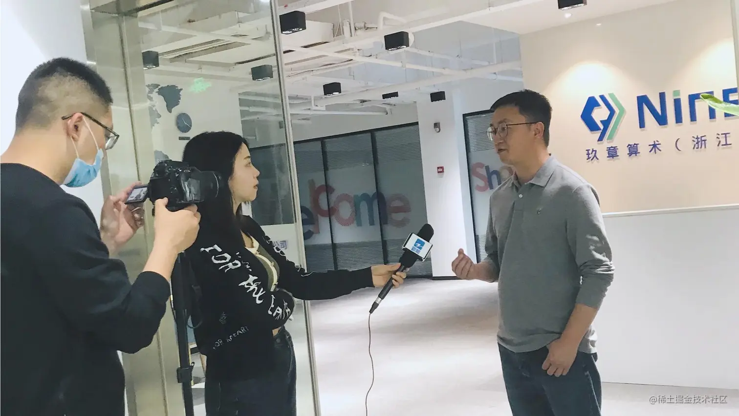 叶正盛接受浙江广电的媒体采访