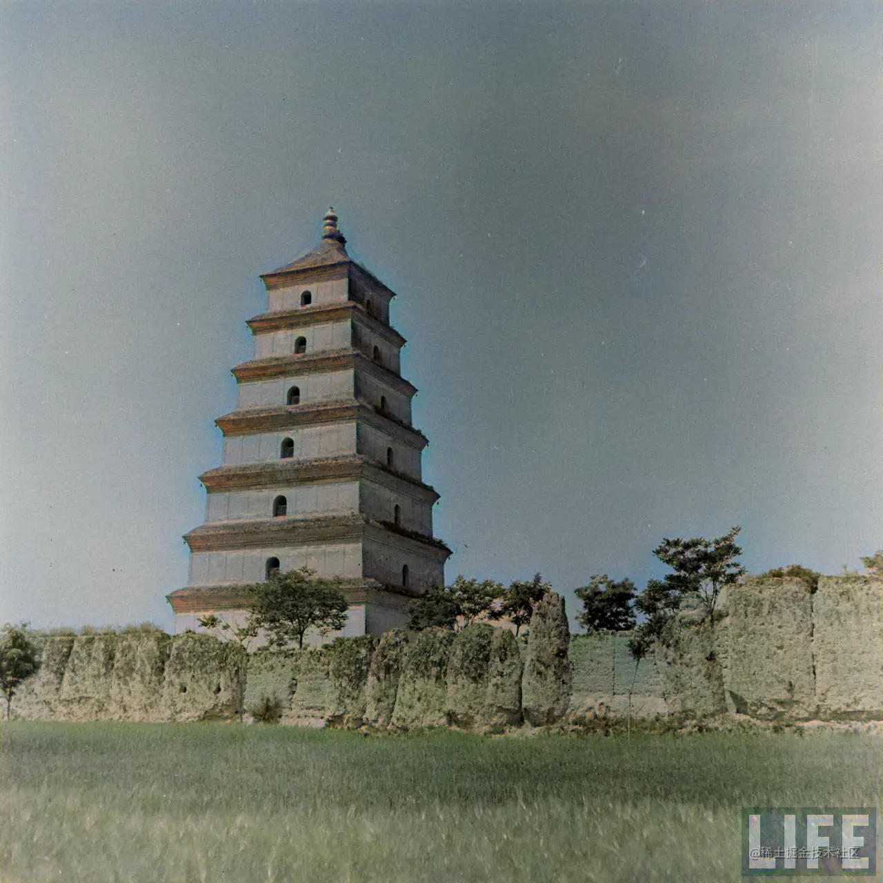 1947年，陕西西安。大雁塔。.png