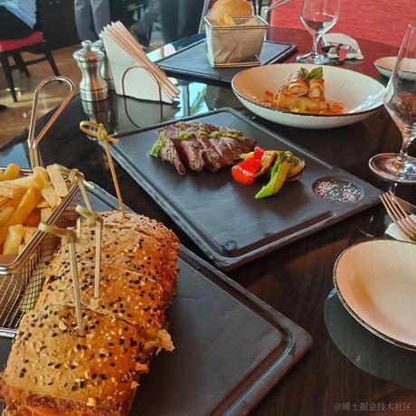 嘉然12139于2022-11-27 19:10发布的图片