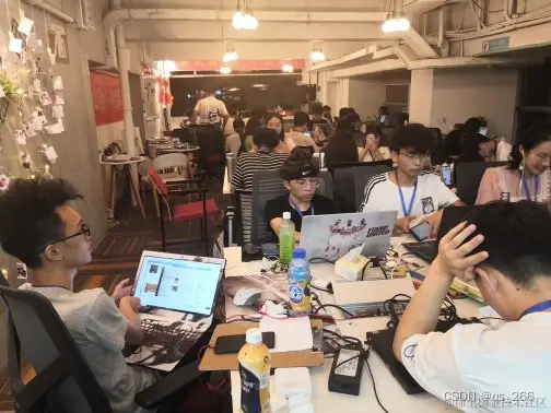 在这里插入图片描述