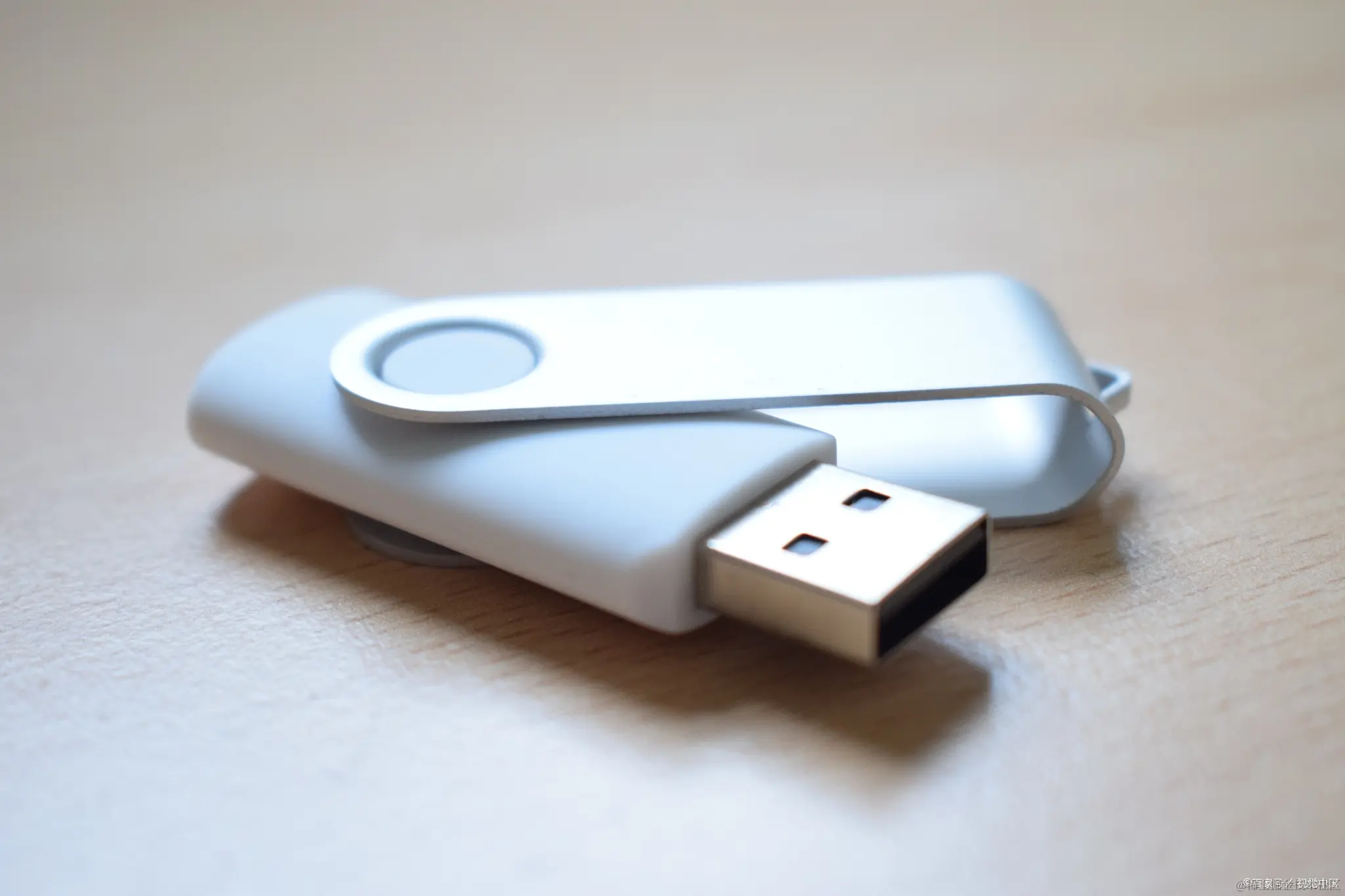 U盘打开提示需要格式化的解决方法