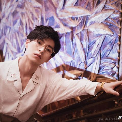 摸鱼小前端Emily于2020-09-15 17:11发布的图片