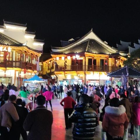 拿键盘的加菲于2023-01-26 21:32发布的图片