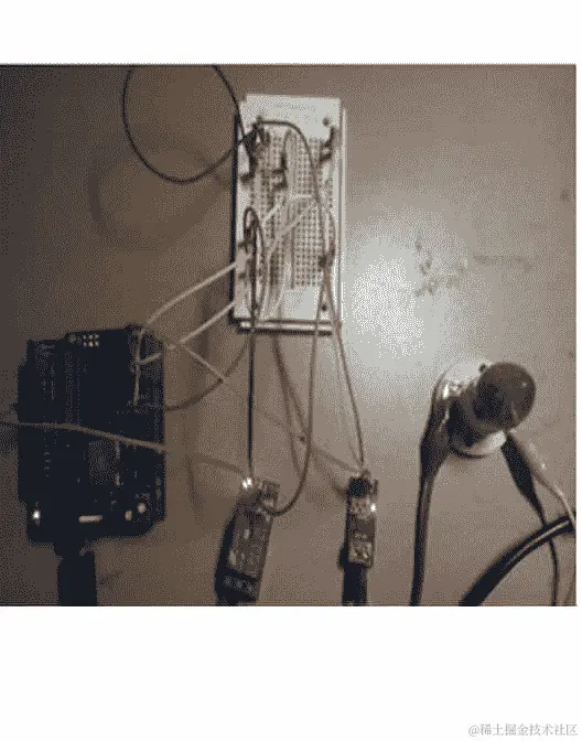 控制灯光和测量电流消耗