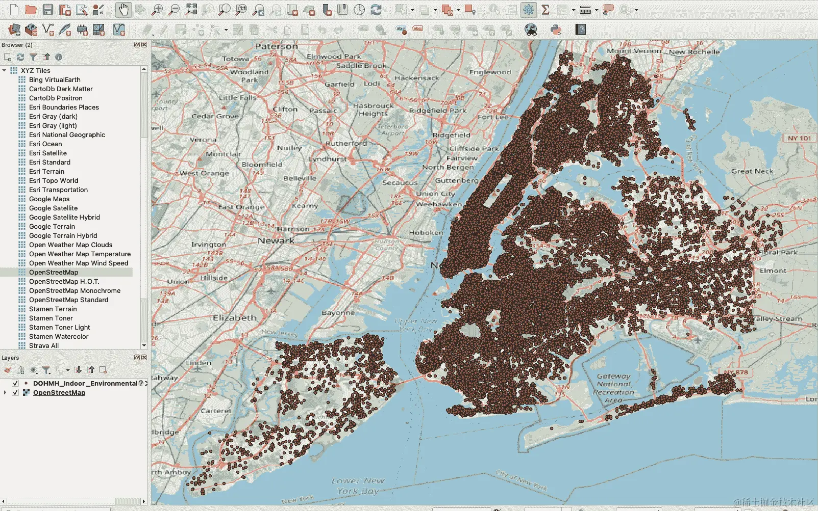 添加数据图层和来自 XYZ 瓦片的 OpenStreetMap 底图