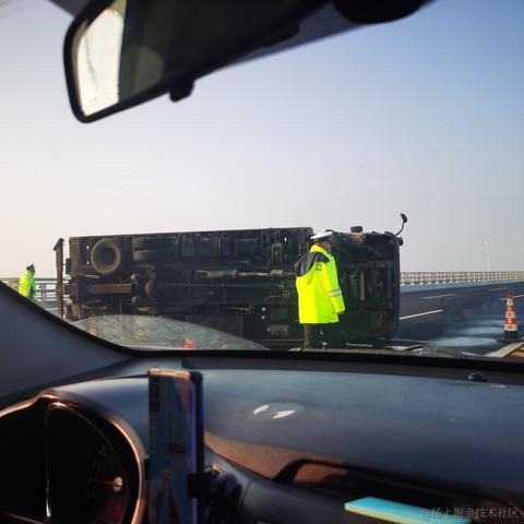 变成人守护嘉然小姐于2022-11-17 08:16发布的图片