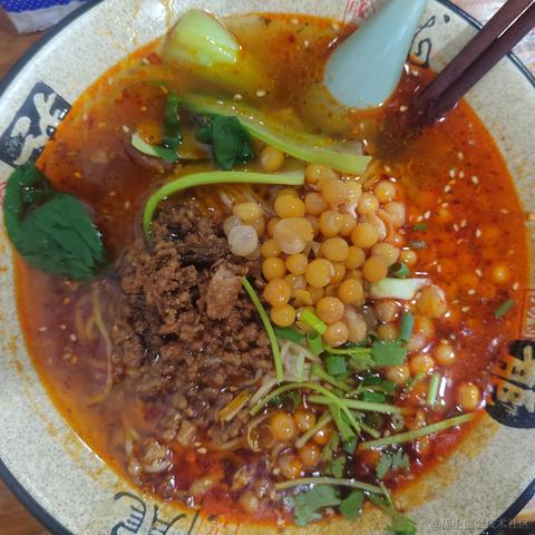 拉布拉多_于2023-04-20 17:31发布的图片