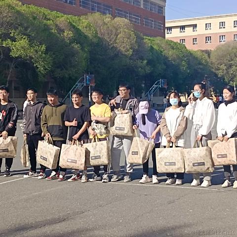 长安少年游侠客于2023-05-10 18:46发布的图片