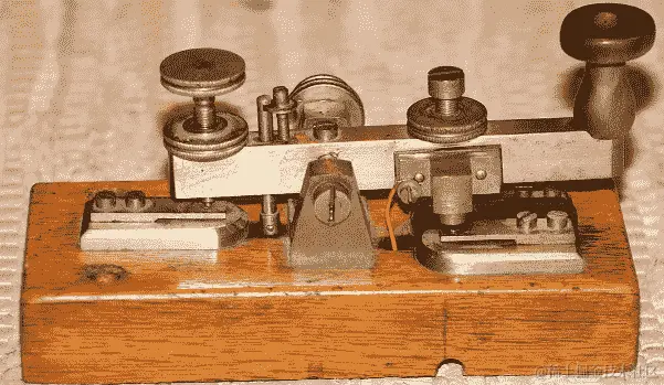 维基百科莫尔斯电码键