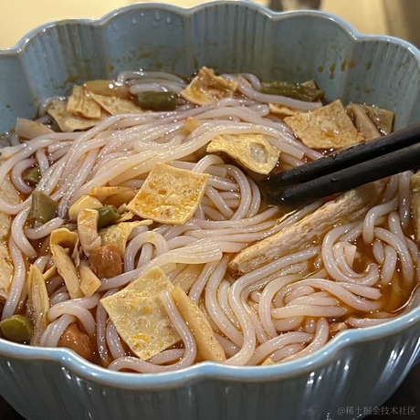 南望枝头李子落于2022-12-12 15:16发布的图片