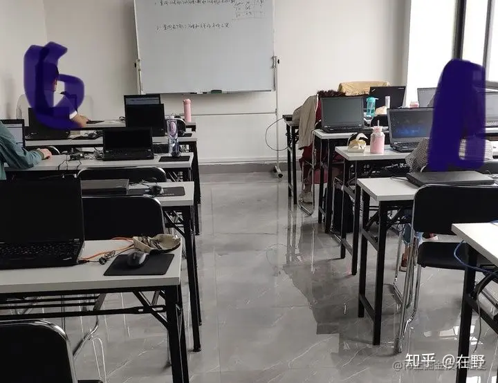 免费培训后包就业？还月薪上万？深扒BI数据工程师培训套路