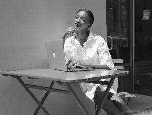 明面上是个歌手！暗地里是个程序员的明星你只知道许嵩和潘玮柏？