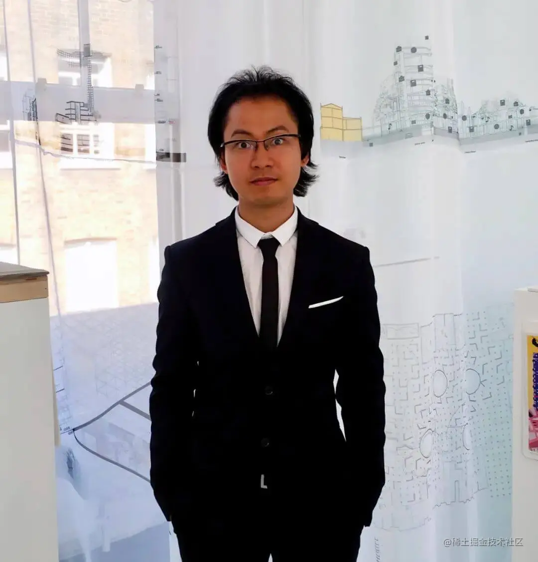 严圻 | Kay John Yim