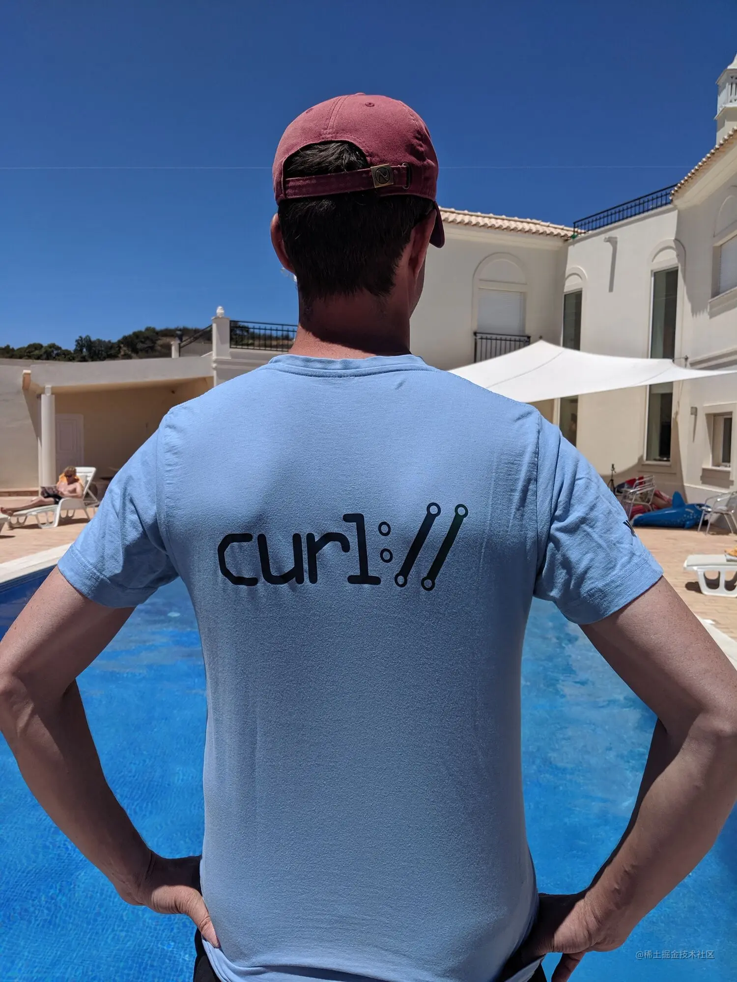 在2019年葡萄牙度假时的我