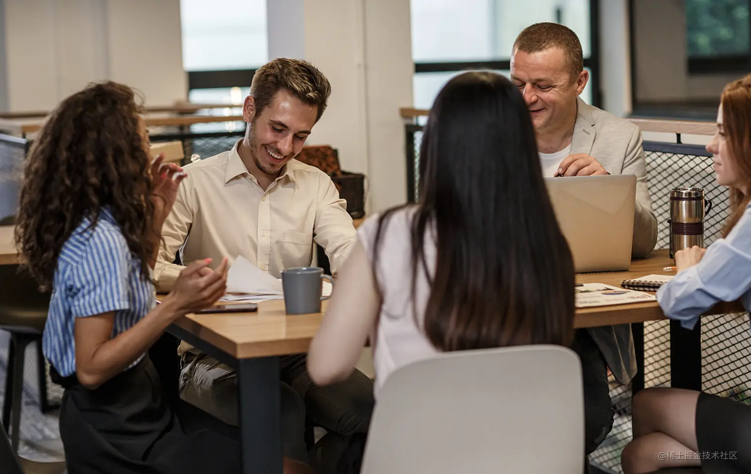 圆桌会议：如何避免踩到移动研发中，效能提升那些坑