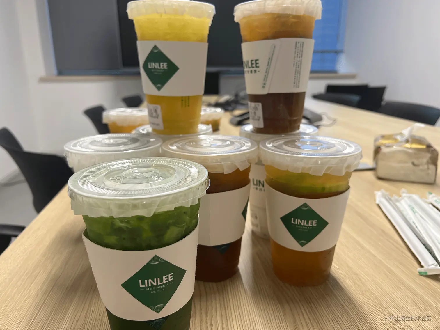 b102596a-f8c3-47fa-bee7-7f49efdd6ae4