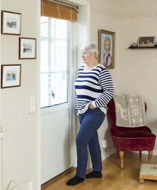 2019 年，Lena 于她瑞典的家中拍摄