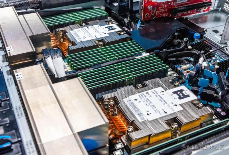 AMD-EPYC-9004-Genoa-2P-QCT-2 (1).jpg