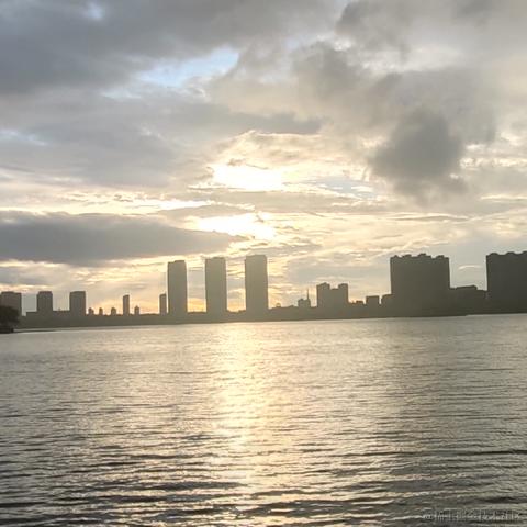 私涙洇于2023-04-24 09:41发布的图片