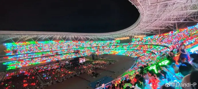 灯牌大战.jpg