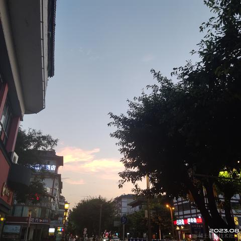 今天也是想暴富的我于2023-08-01 21:37发布的图片