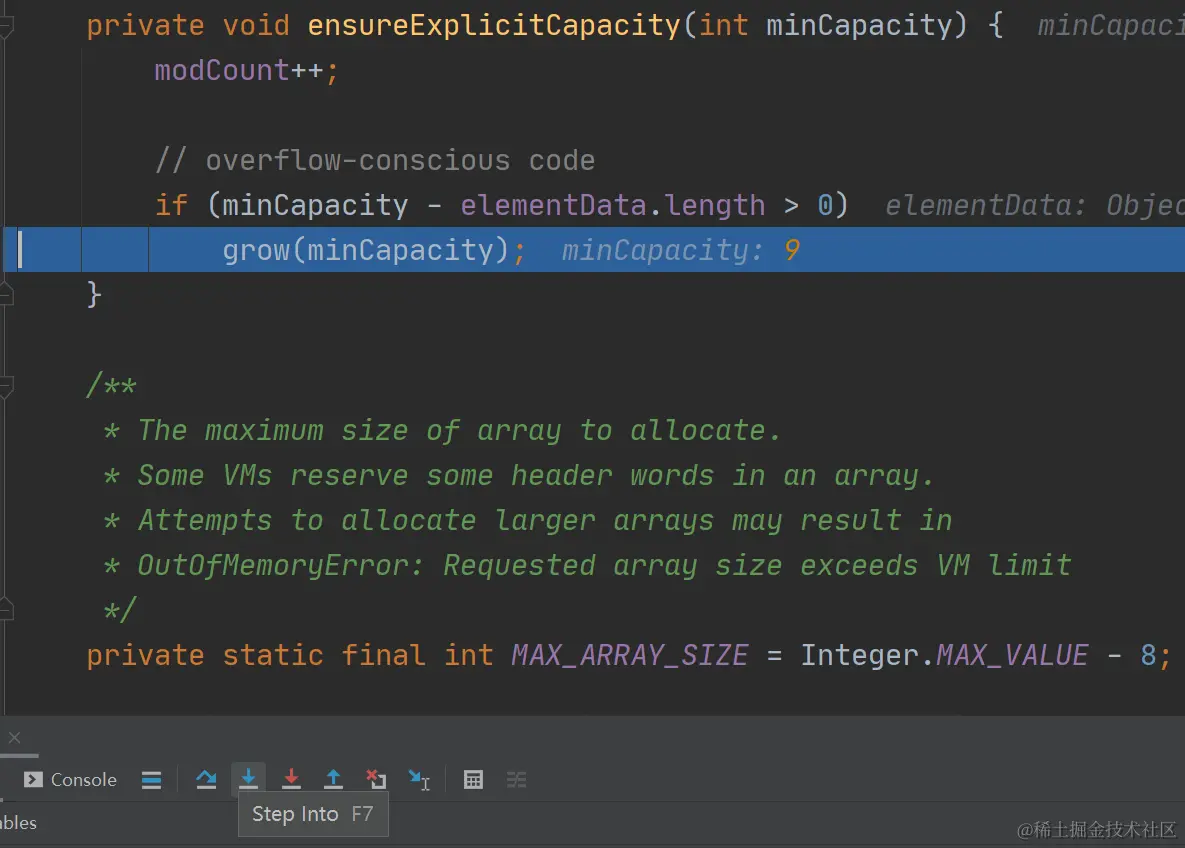 不够用了开始扩容，到扩容机制