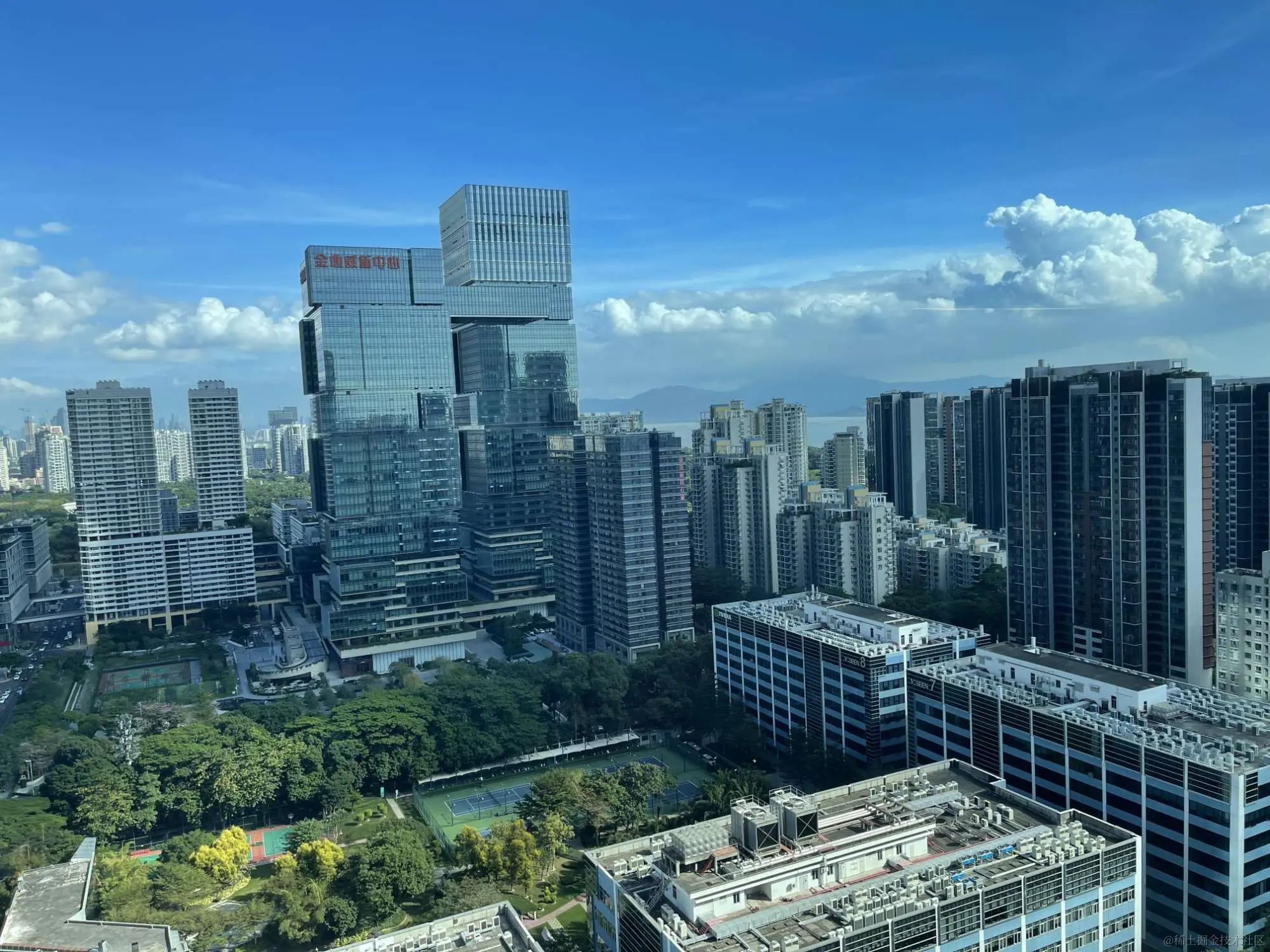 在公司摸鱼